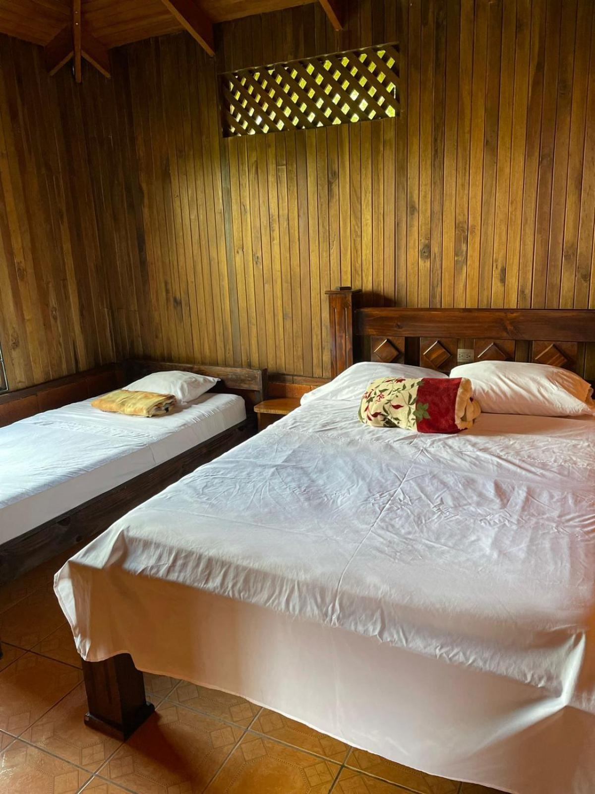 Cabinas La Catarata Ла Фортуна Экстерьер фото