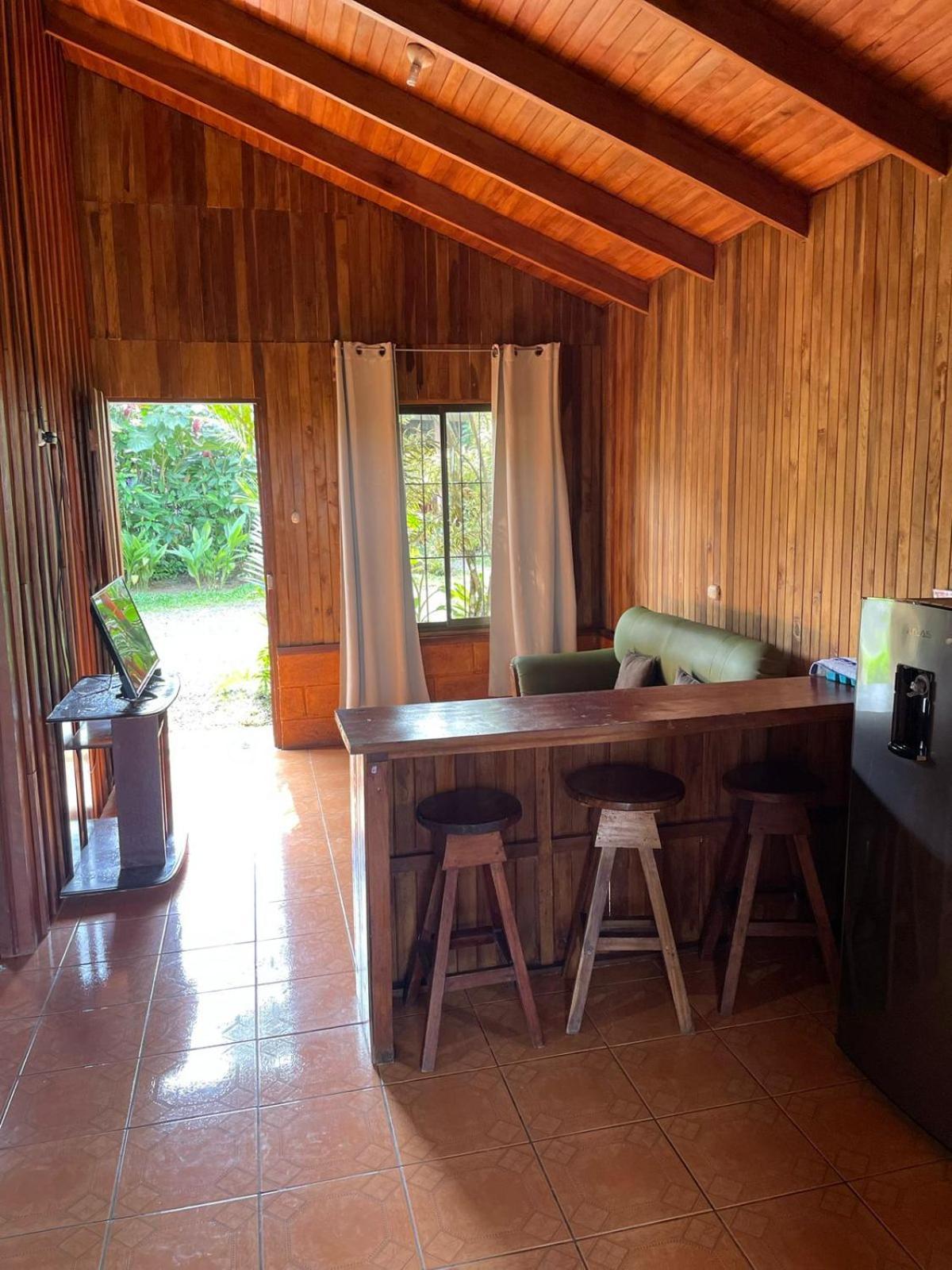 Cabinas La Catarata Ла Фортуна Экстерьер фото