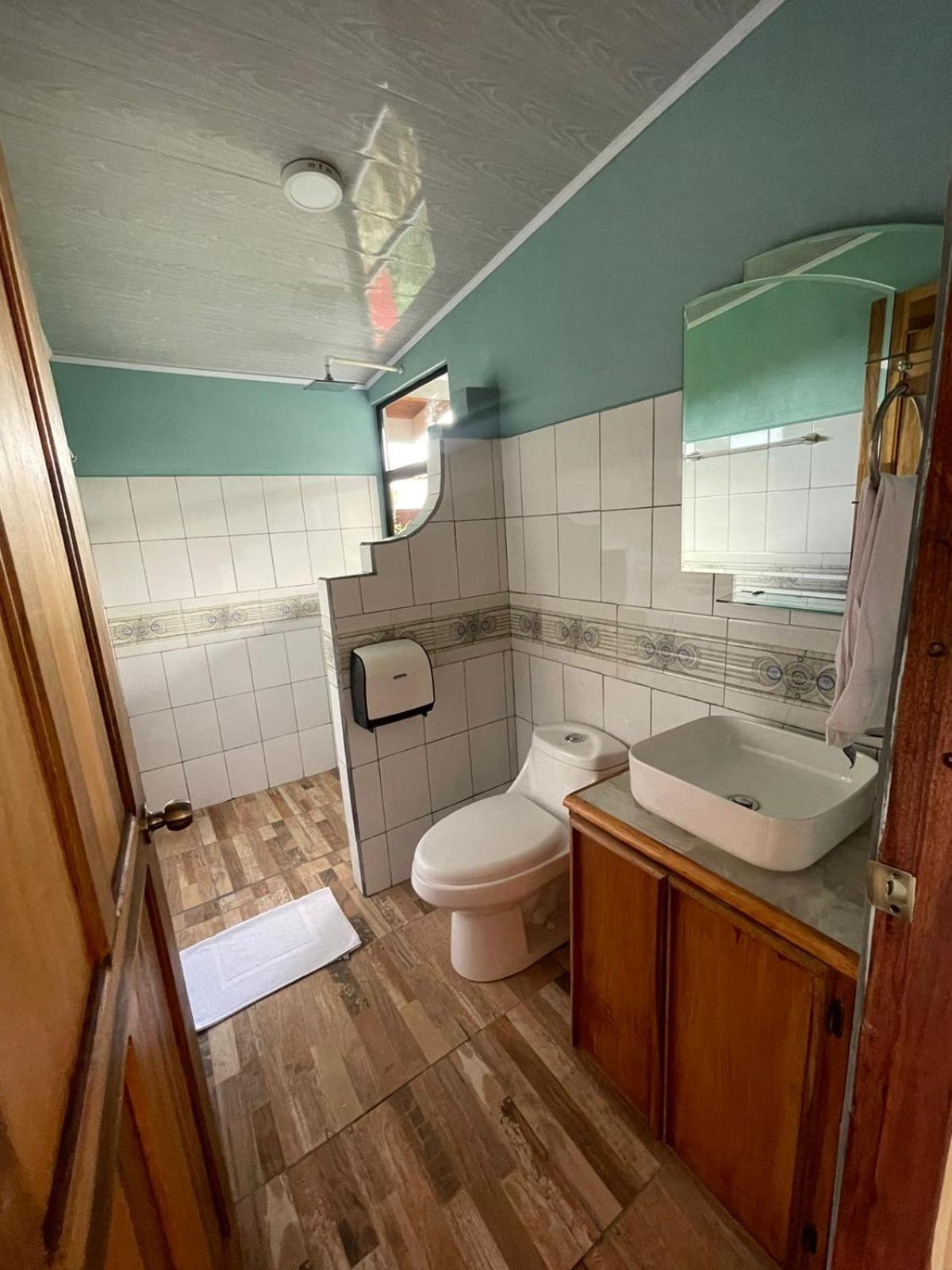 Cabinas La Catarata Ла Фортуна Экстерьер фото