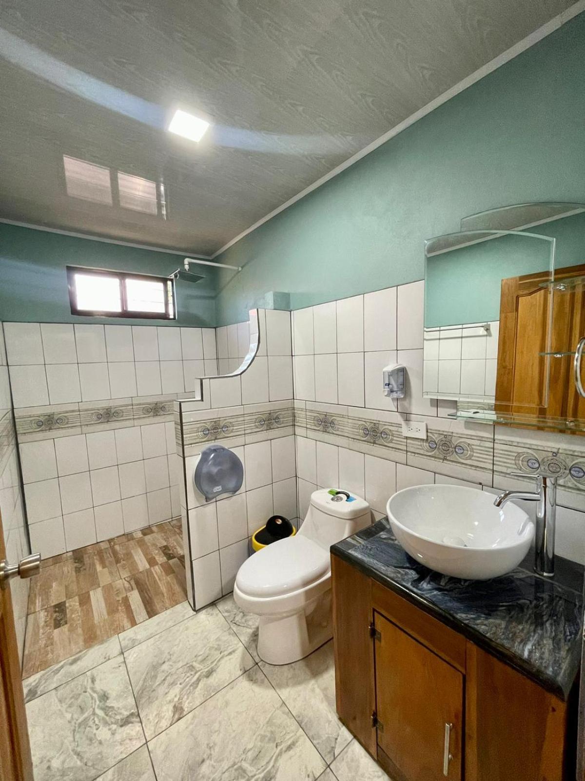 Cabinas La Catarata Ла Фортуна Экстерьер фото